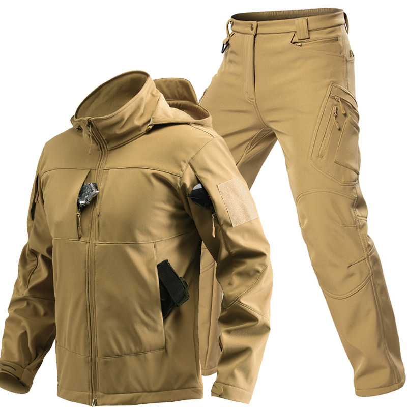 Outdoor tactisch softshell pak - Outdoor Camping In Winter recensie en prijs